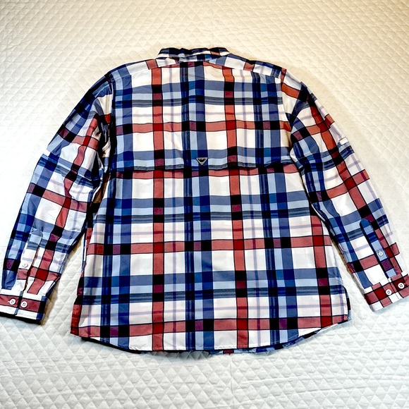 Columbia Super Bahama PFG Button Up. Large. Red, Blue & White Plaid. NWOT. - Picture 2 of 10
